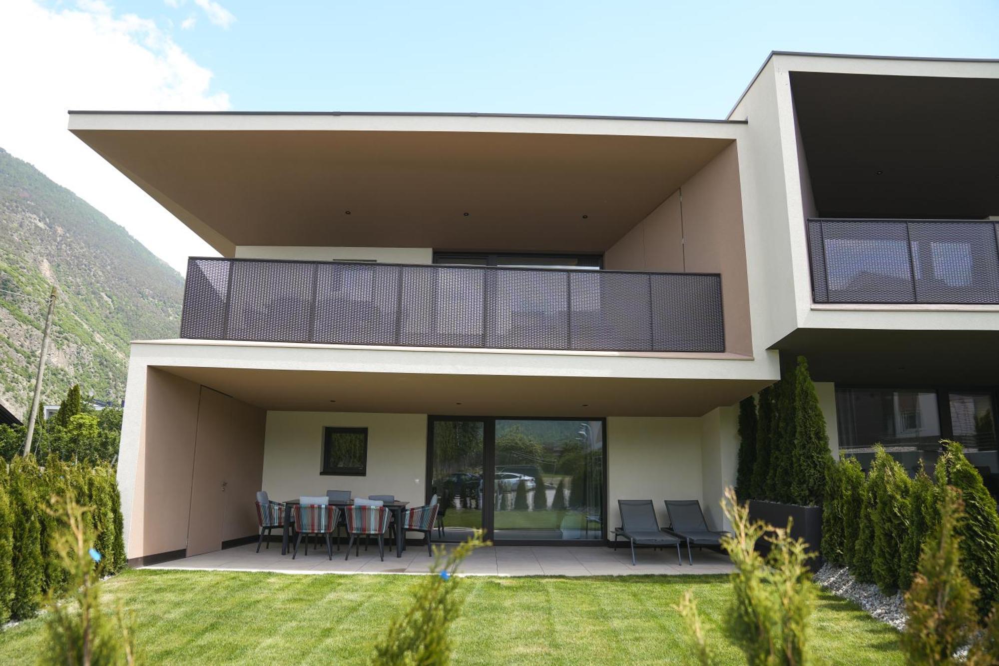 Residence Montani Latsch Exteriör bild